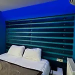 Moon Blue * Istanbul