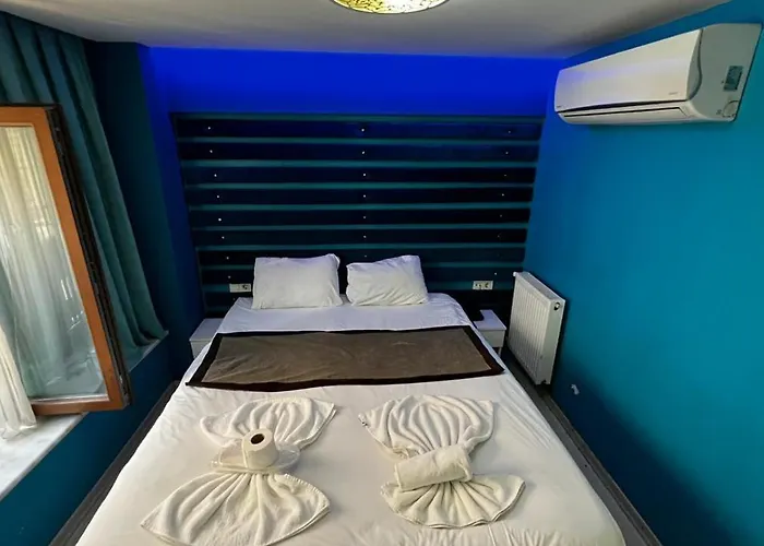 Moon Blue 公寓式酒店 *