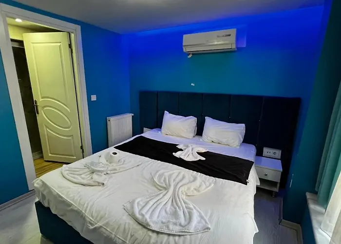 Moon Blue 公寓式酒店 *