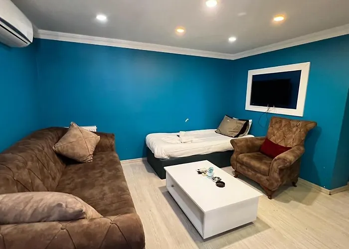 Moon Blue 公寓式酒店 *