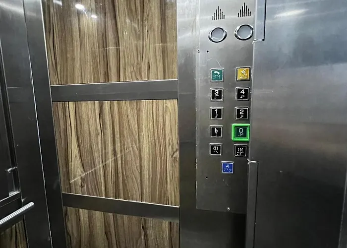 Moon Blue 伊斯坦布尔