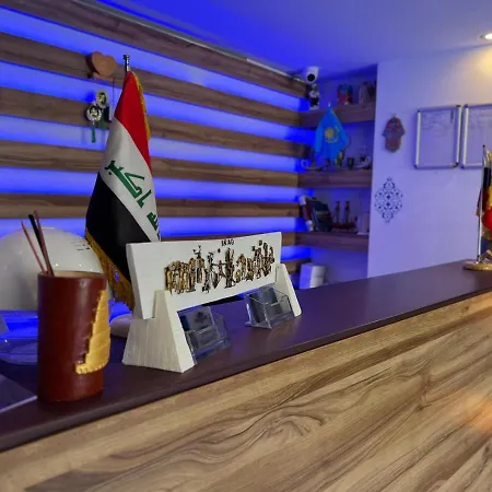 Moon Blue * Provincia di Istanbul